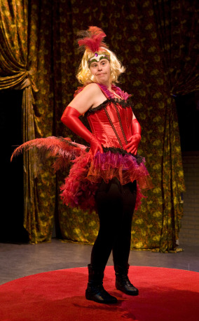 Theater Maatwerk (NL) In de Rooie Molen [Im Moulin Rouge]