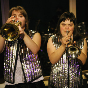 Theater RambaZamba (D): Die Nacht der Diven [The Night of the Divas]